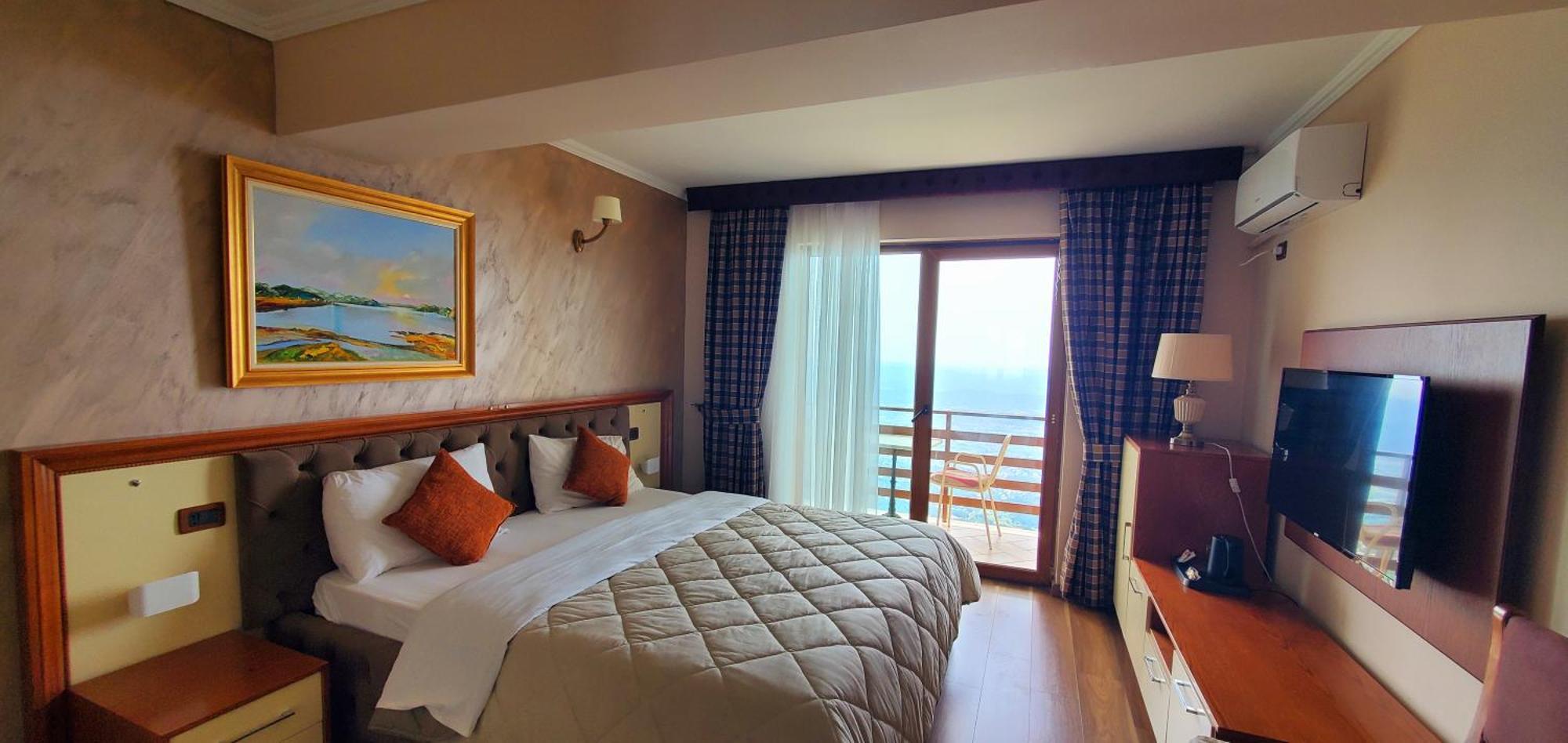 Hotel Panorama Dajt Luaran gambar