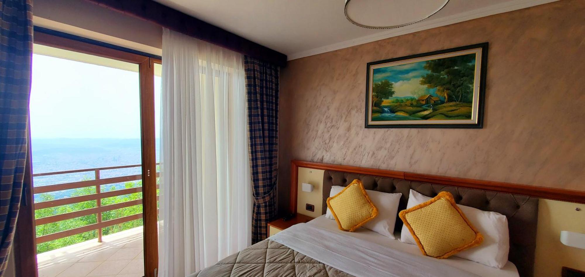 Hotel Panorama Dajt Luaran gambar